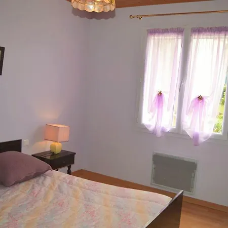 Ferienhaus Maison Plain-pied Avec Jardin Proche Foret Et Plages A - Fr-1-22-259 *