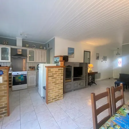 Ferienhaus Maison Plain-pied Avec Jardin Proche Foret Et Plages A - Fr-1-22-259 *