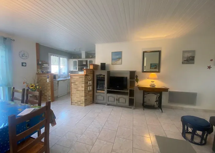 Vakantiehuis Maison Plain-pied Avec Jardin Proche Foret Et Plages A - Fr-1-22-259 *